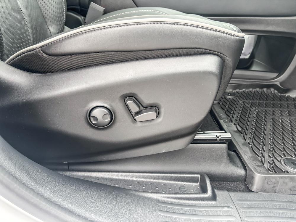 Chrysler Pacifica Hybrid Allure s 2024 d&rsquo;occasion à vendre - 28