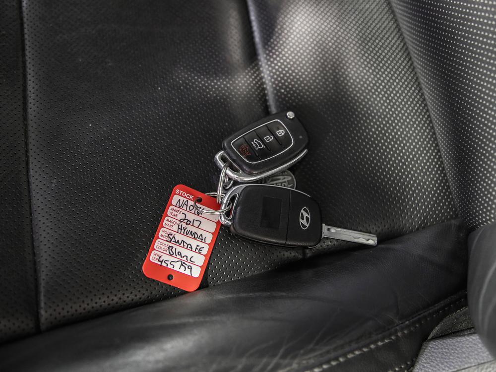 Hyundai Santa Fe Sport 2017 Blanc usage à vendre Hyundai Santa Fe Sport 2017 Blanc usage à vendre