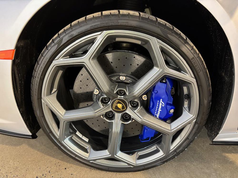 Lamborghini Huracan EVO RWD SPYDER 2023 d&rsquo;occasion à vendre - 9