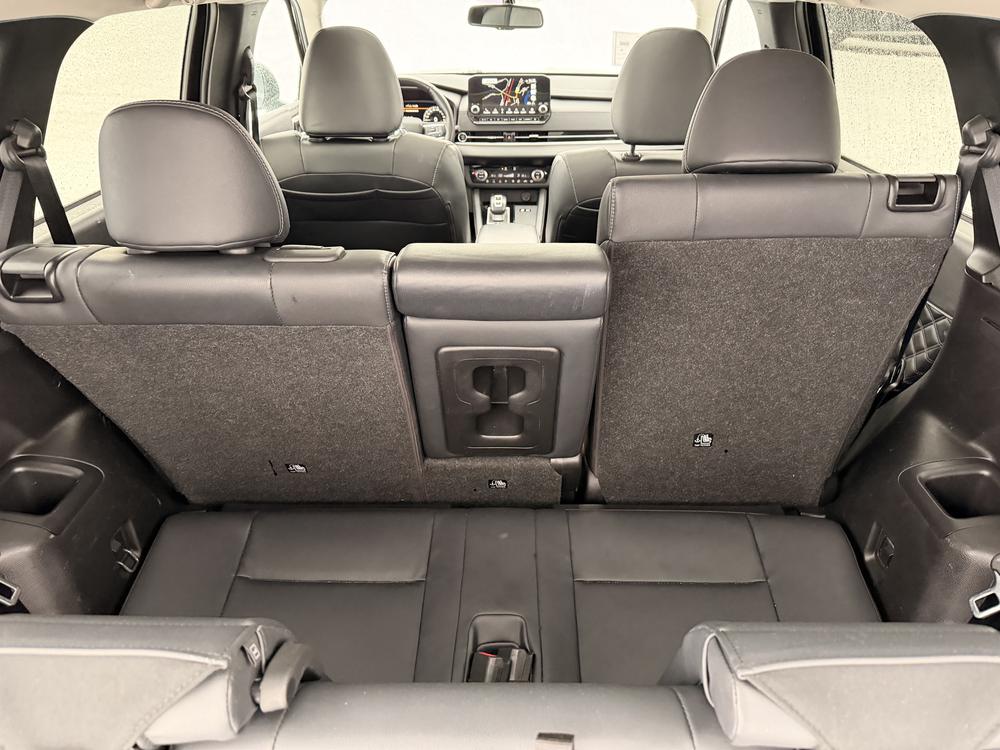 Mitsubishi Outlander PHEV 2023 Noir usage à vendre Mitsubishi Outlander PHEV 2023 Noir usage à vendre