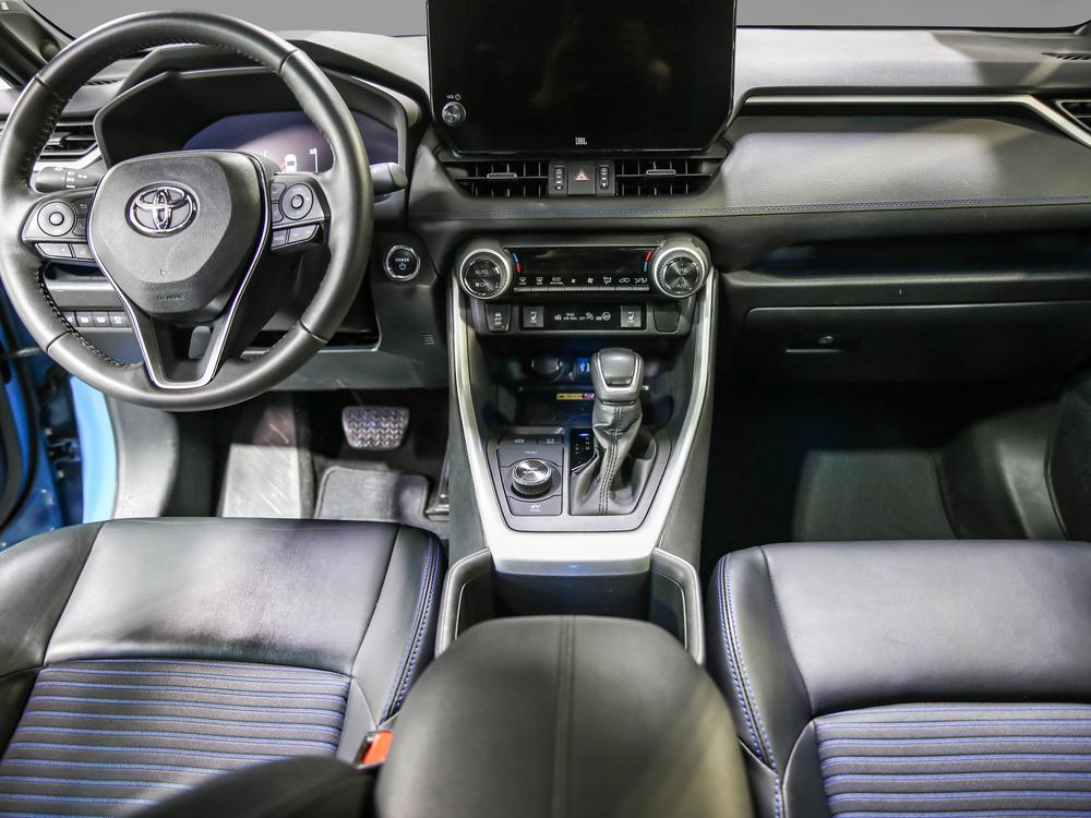 Toyota RAV4 XSE 2024 d&rsquo;occasion à vendre - 33