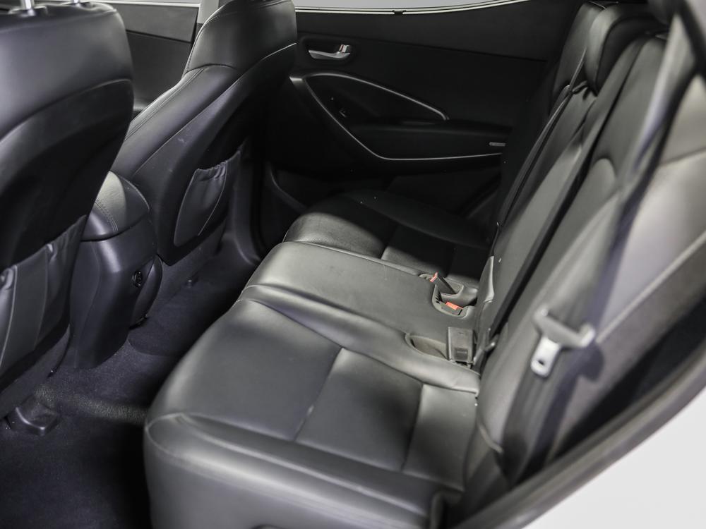 Hyundai Santa Fe Sport 2017 Blanc usage à vendre Hyundai Santa Fe Sport 2017 Blanc usage à vendre