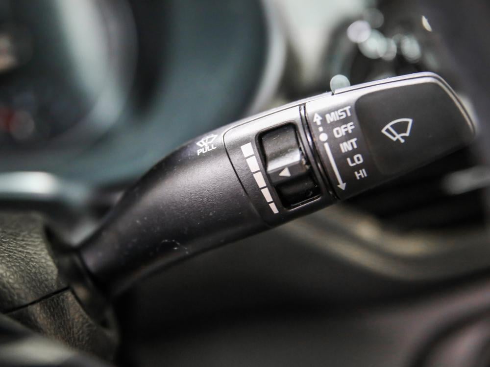 Kia Forte EX 2023 d&rsquo;occasion à vendre - 22