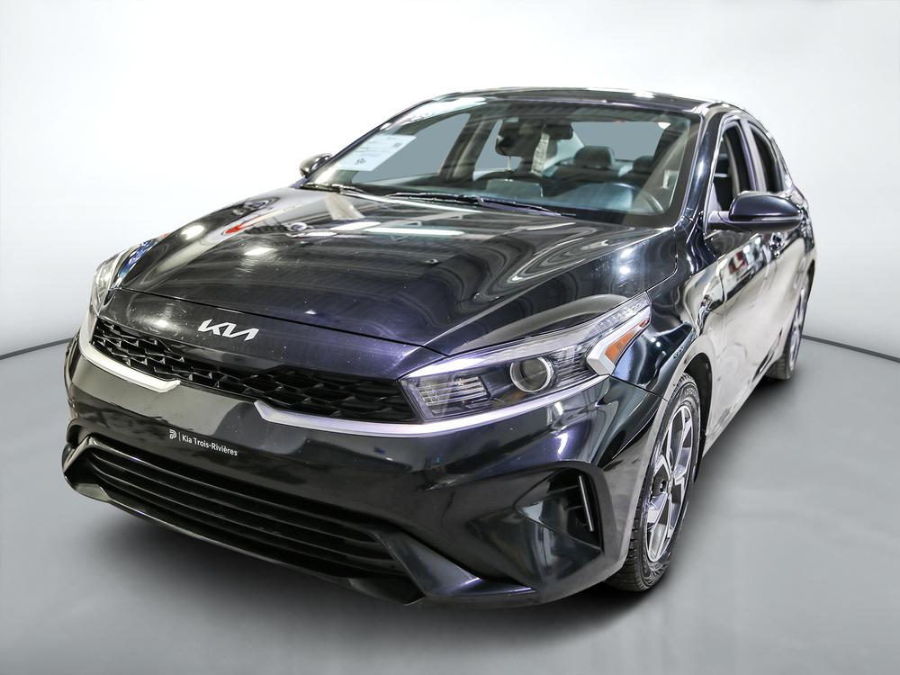 Kia Forte EX 2023 d&rsquo;occasion à vendre - 8