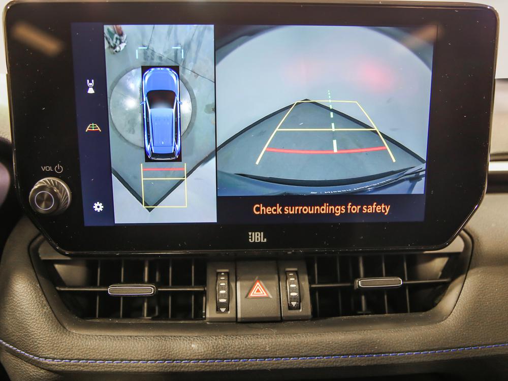 Toyota RAV4 XSE 2024 d&rsquo;occasion à vendre - 31