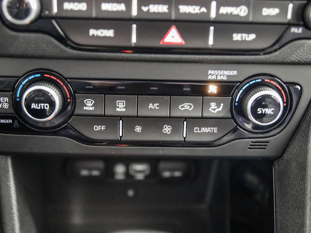 Kia Niro EX 2019 d&rsquo;occasion à vendre - 24