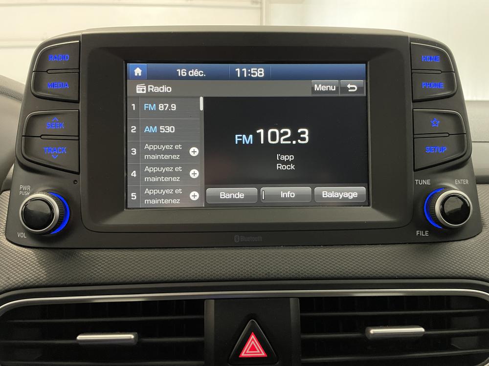 Hyundai Kona Essential 2021 d&rsquo;occasion à vendre - 21