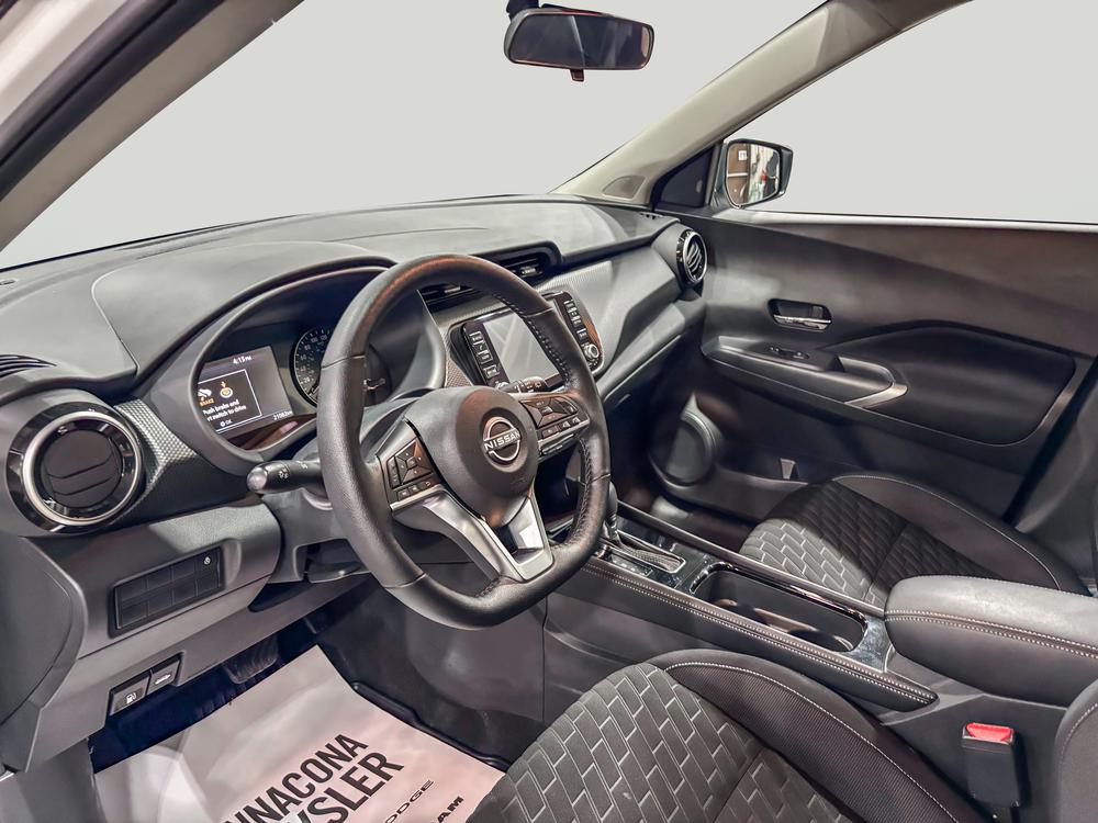 Nissan Kicks SV 2023 d&rsquo;occasion à vendre - 13