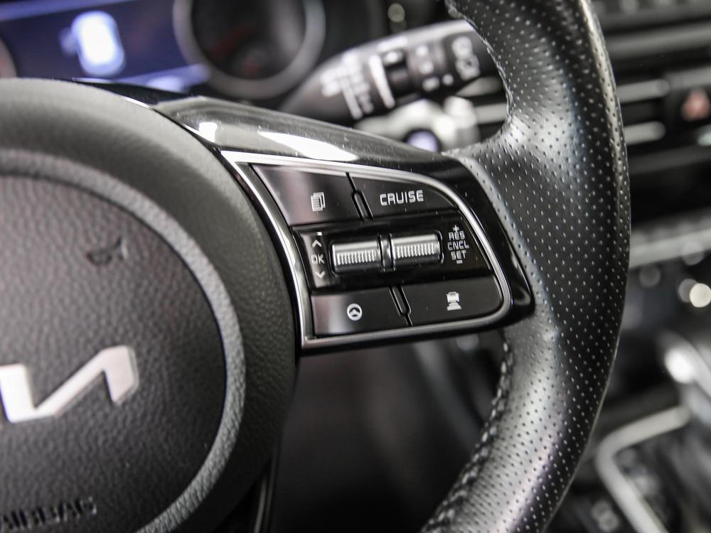 Kia Seltos SX TURBO 2022 d&rsquo;occasion à vendre - 23