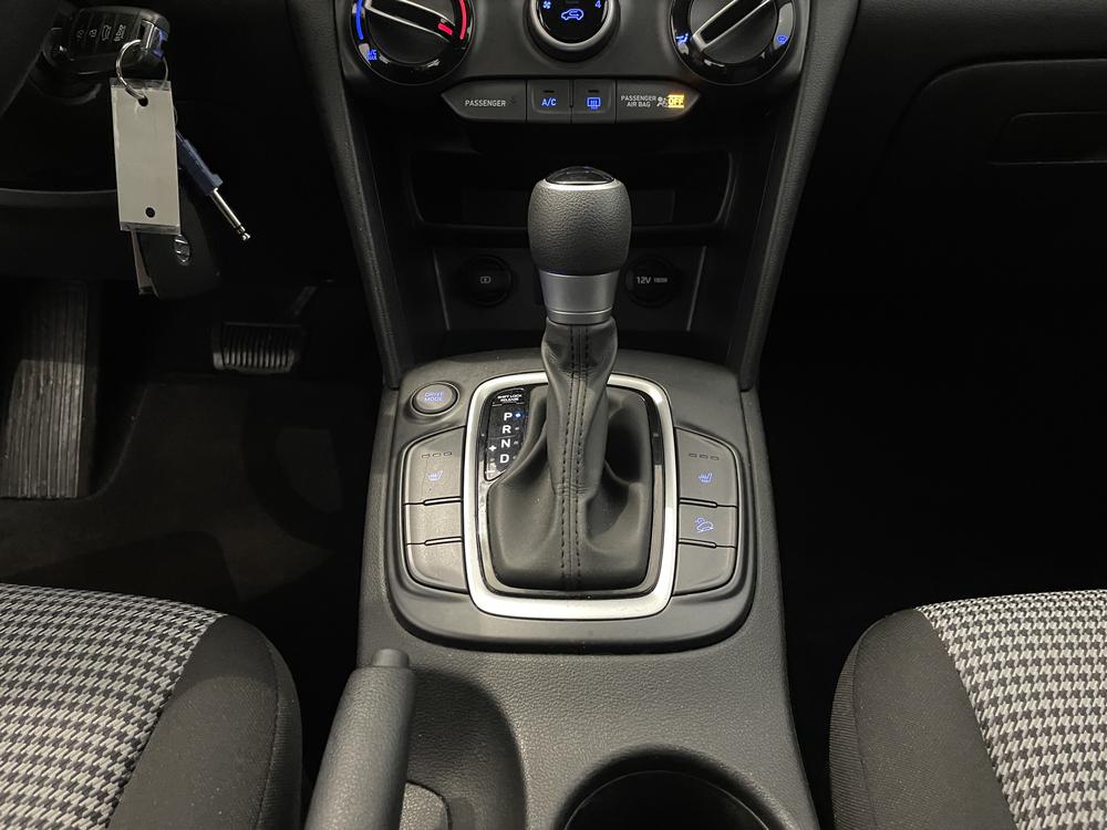 Hyundai Kona Essential 2021 d&rsquo;occasion à vendre - 26