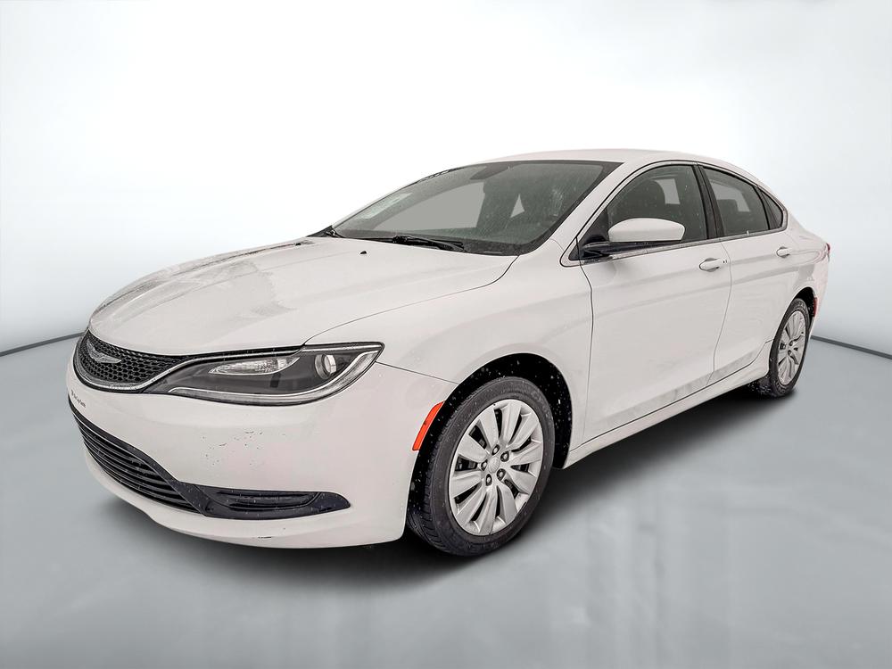 Chrysler 200 LX 2015 d&rsquo;occasion à vendre - 3