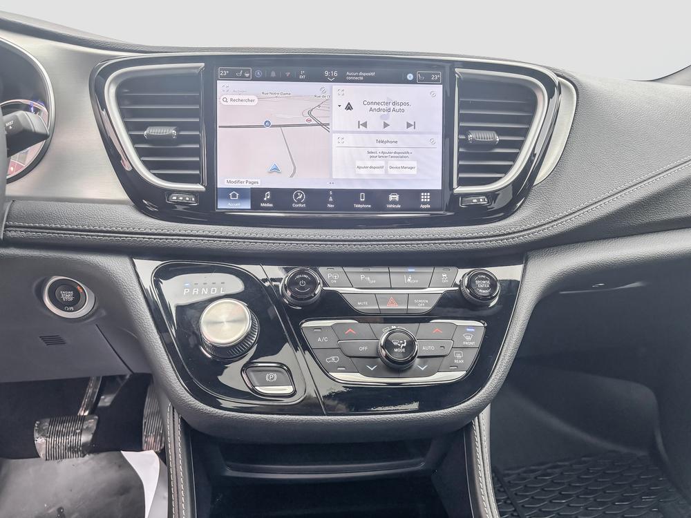 Chrysler Pacifica Hybrid Allure s 2024 d&rsquo;occasion à vendre - 18