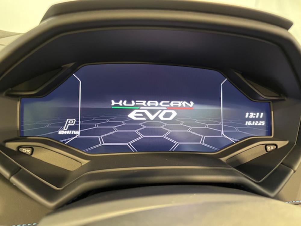 Lamborghini Huracan EVO RWD SPYDER 2023 d&rsquo;occasion à vendre - 23