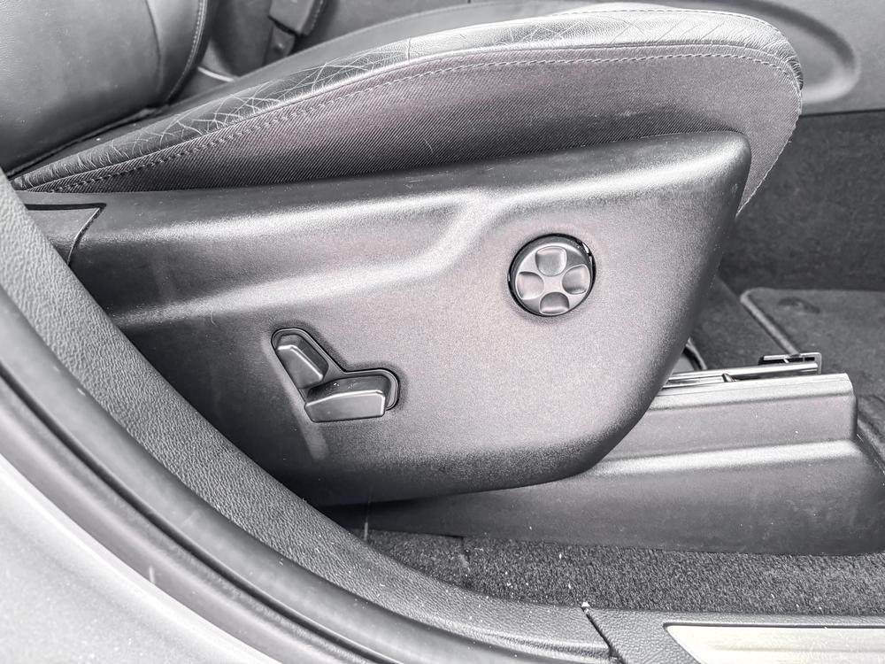 Jeep Grand Cherokee 2020 Argent usage à vendre Jeep Grand Cherokee 2020 Argent usage à vendre