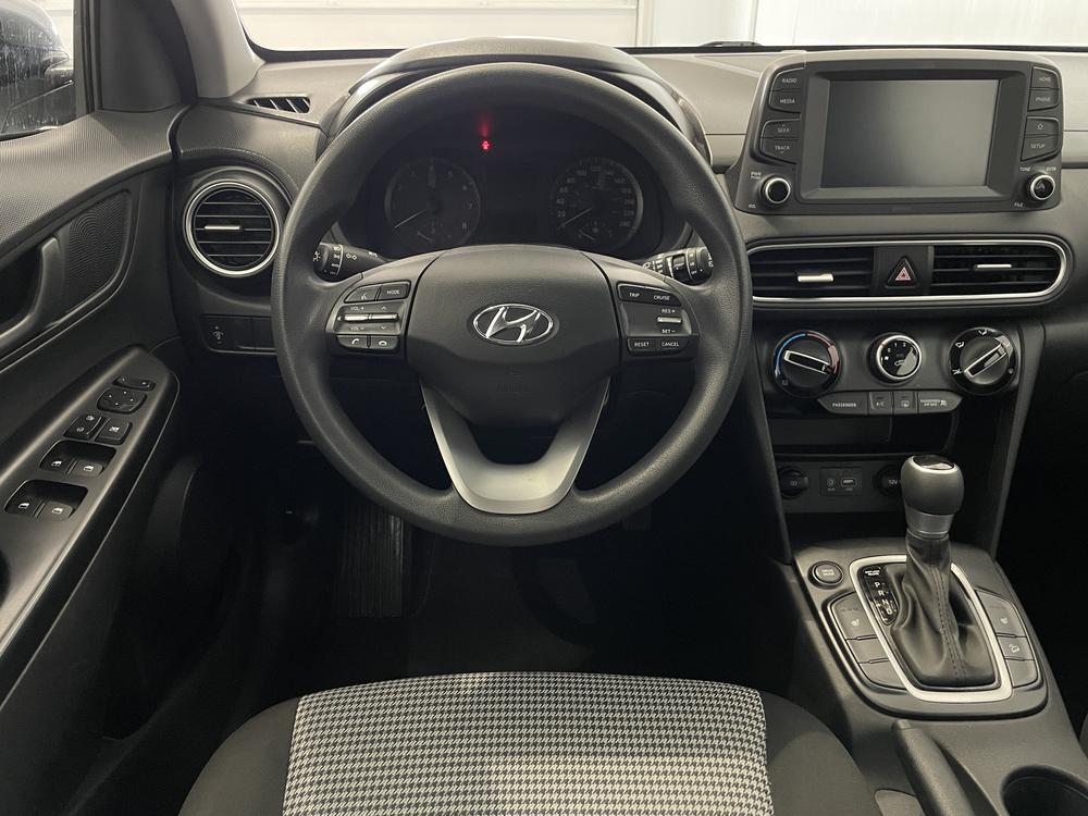 Hyundai Kona Essential 2021 d&rsquo;occasion à vendre - 11