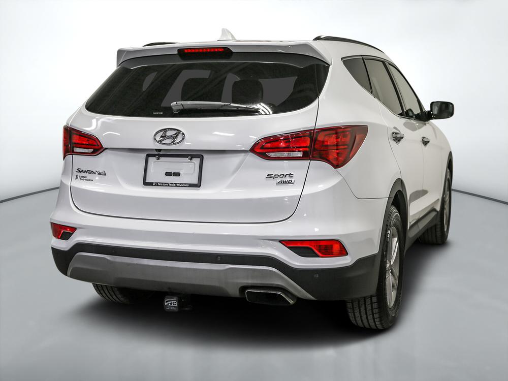 Hyundai Santa Fe Sport 2017 Blanc usage à vendre Hyundai Santa Fe Sport 2017 Blanc usage à vendre