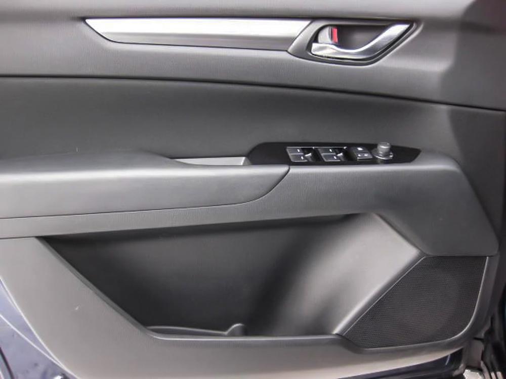 Mazda CX-5 2023 Bleu usage à vendre Mazda CX-5 2023 Bleu usage à vendre