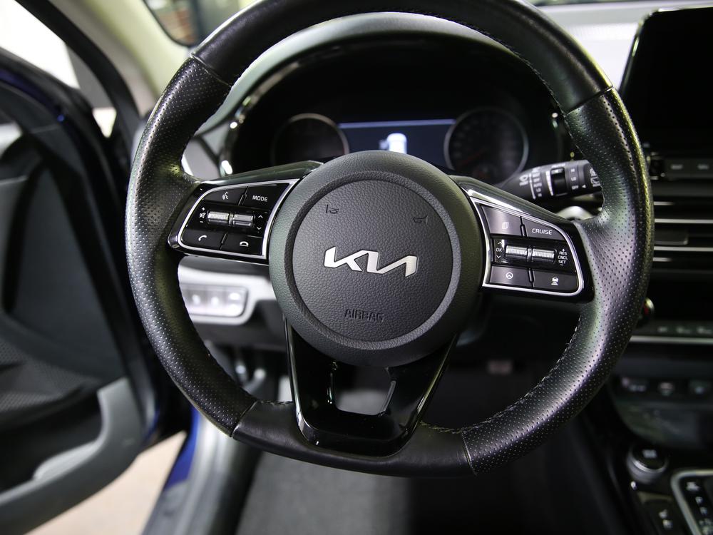 Kia Seltos SX TURBO 2022 d&rsquo;occasion à vendre - 21