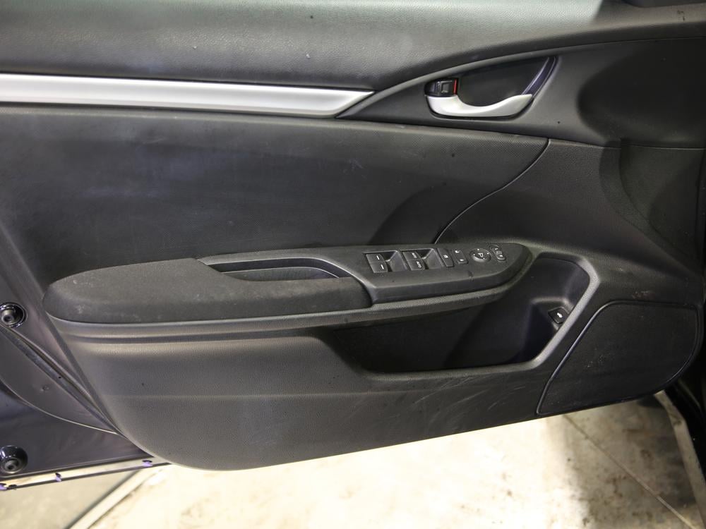 Honda Civic Berline LX 2017 d&rsquo;occasion à vendre - 13