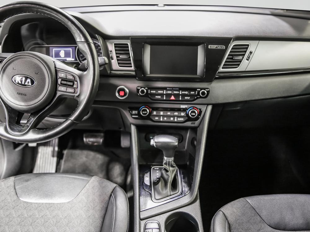 Kia Niro EX 2019 d&rsquo;occasion à vendre - 29