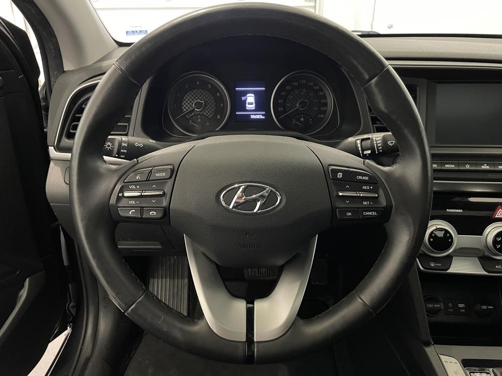 Hyundai Elantra Preferred Sun & Safety 2020 d&rsquo;occasion à vendre - 14