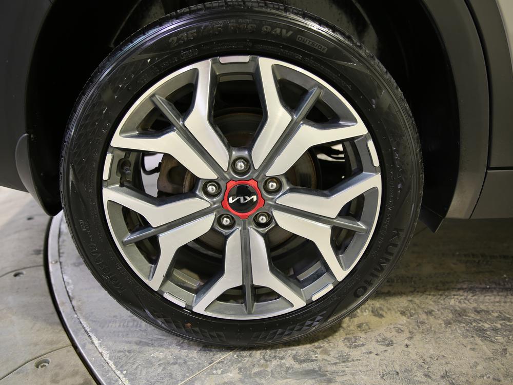 Kia Seltos 2023 Acier usage à vendre Kia Seltos 2023 Acier usage à vendre