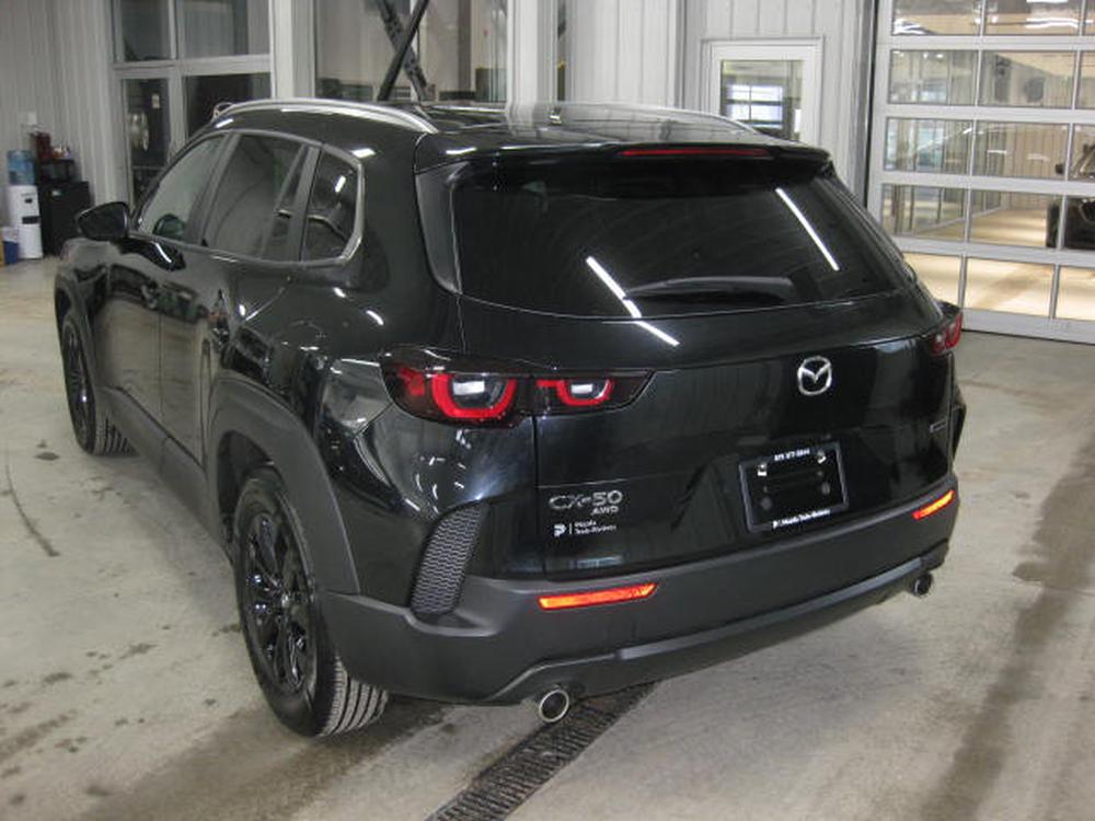 Mazda CX-50 GS-L 2023 d&rsquo;occasion à vendre - 4