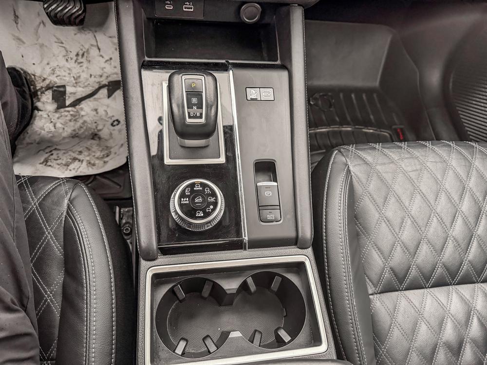 Mitsubishi Outlander PHEV SEL 2023 d&rsquo;occasion à vendre - 27