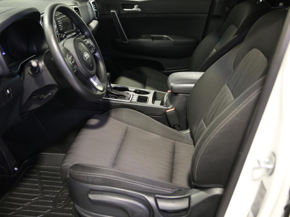 Kia Sportage LX 2019 d&rsquo;occasion à vendre - 17