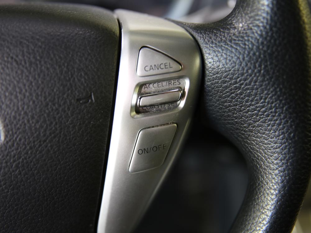 Nissan Sentra 2014 Bleu usage à vendre Nissan Sentra 2014 Bleu usage à vendre