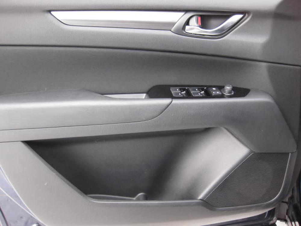 Mazda CX-5 GX 2023 d&rsquo;occasion à vendre - 9