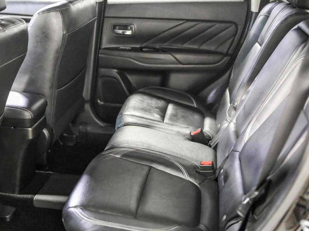 Mitsubishi Outlander PHEV GT 2018 d&rsquo;occasion à vendre - 32