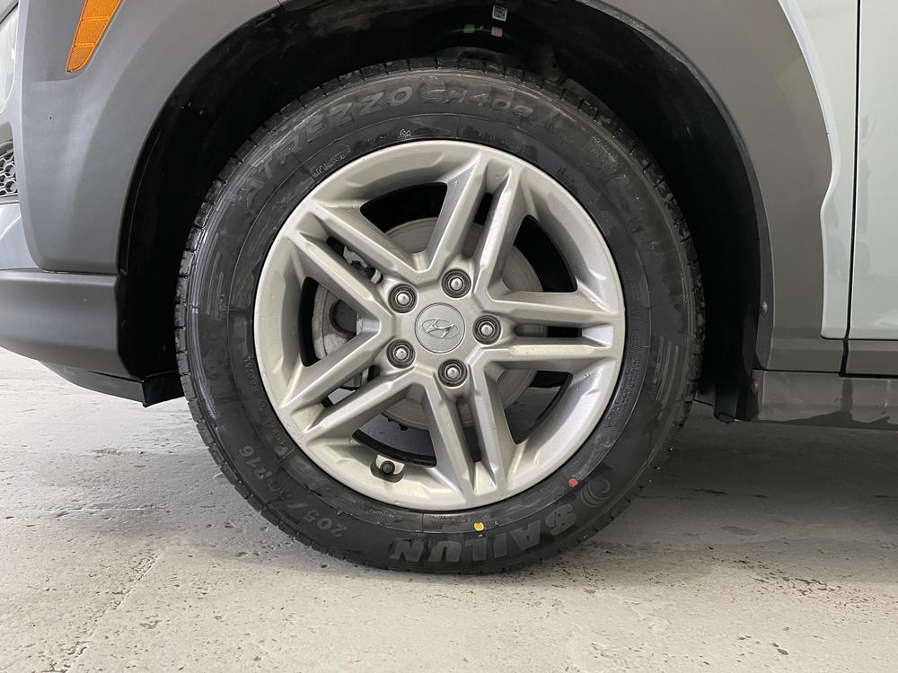 Hyundai Kona Essential 2021 d&rsquo;occasion à vendre - 8