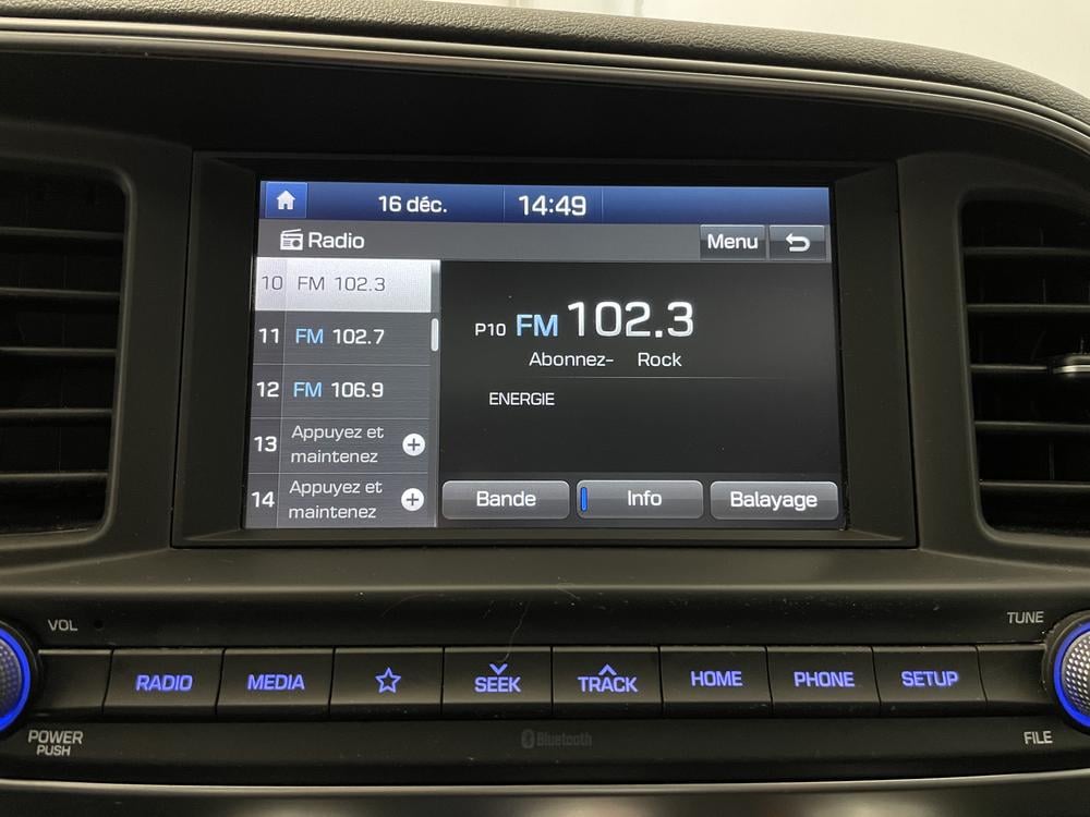 Hyundai Elantra Preferred Sun & Safety 2020 d&rsquo;occasion à vendre - 22