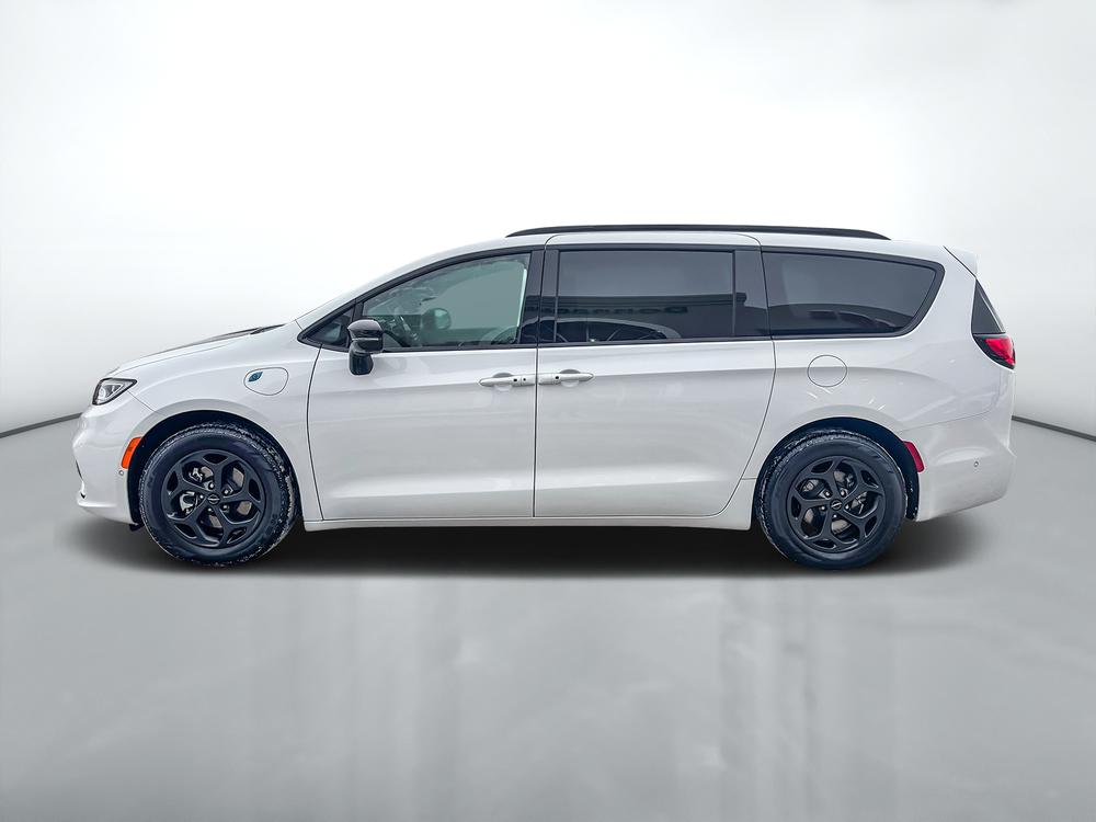 Chrysler Pacifica Hybrid Allure s 2024 d&rsquo;occasion à vendre - 4