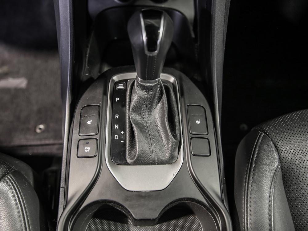 Hyundai Santa Fe Sport 2017 Blanc usage à vendre Hyundai Santa Fe Sport 2017 Blanc usage à vendre