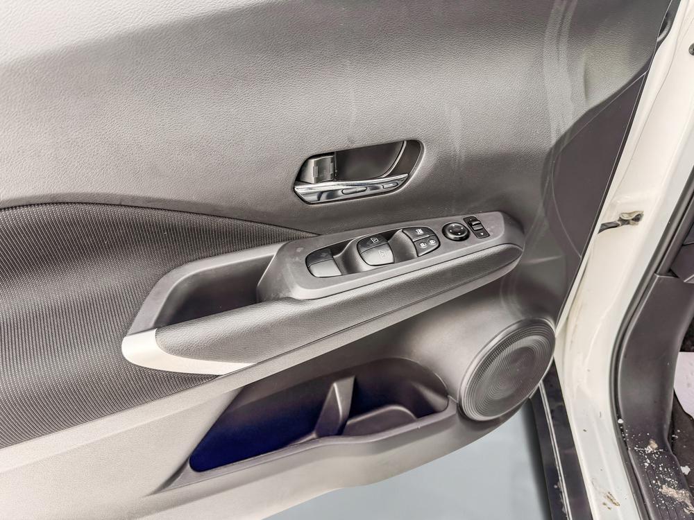 Nissan Kicks 2021 Blanc usage à vendre Nissan Kicks 2021 Blanc usage à vendre