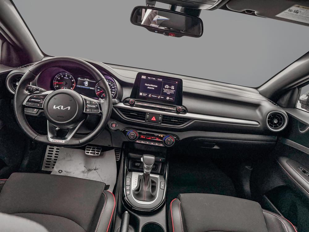 Kia Forte5 GT 2023 d&rsquo;occasion à vendre - 19