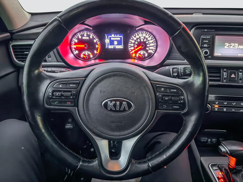 Kia Optima LX + 2017 d&rsquo;occasion à vendre - 14