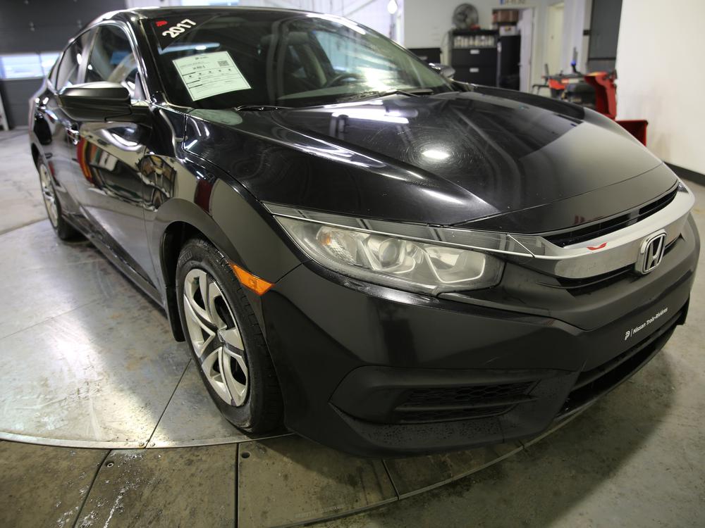 Honda Civic Sedan LX