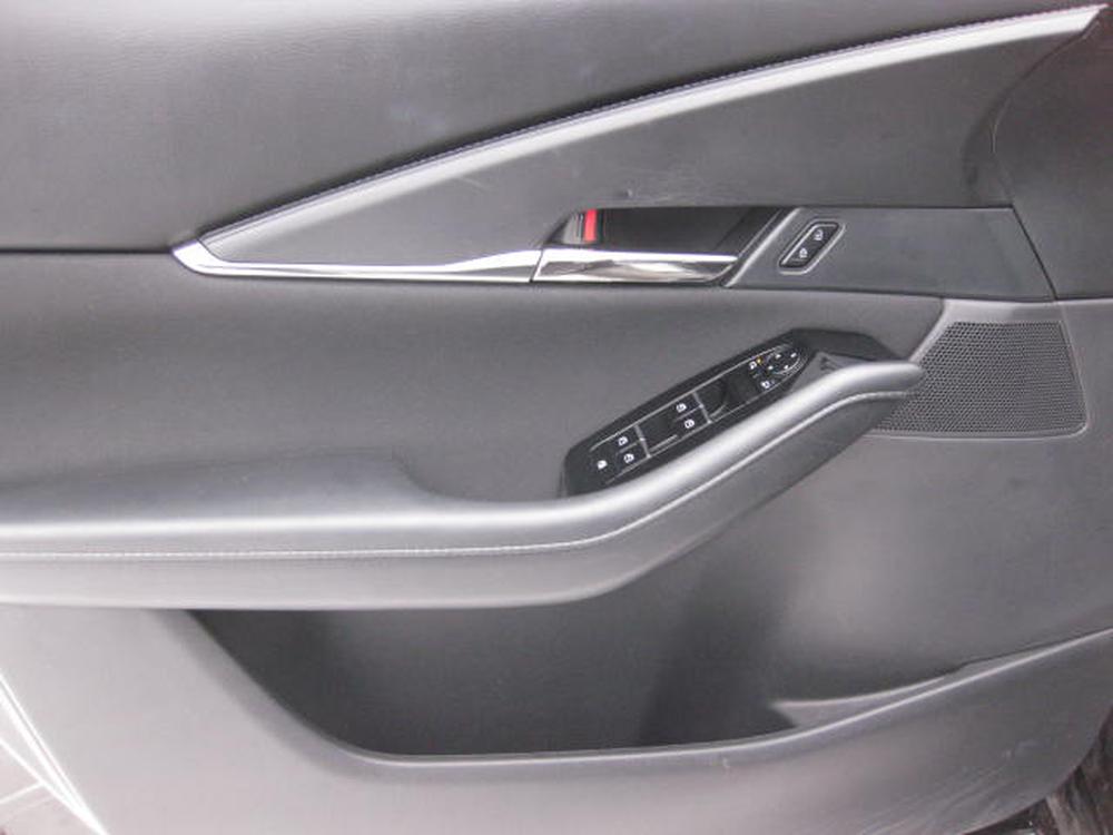 Mazda CX-30 GS 2022 d&rsquo;occasion à vendre - 9