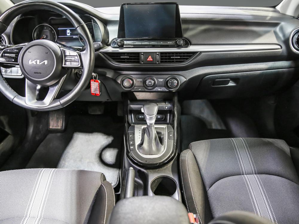 Kia Forte EX 2023 d&rsquo;occasion à vendre - 31