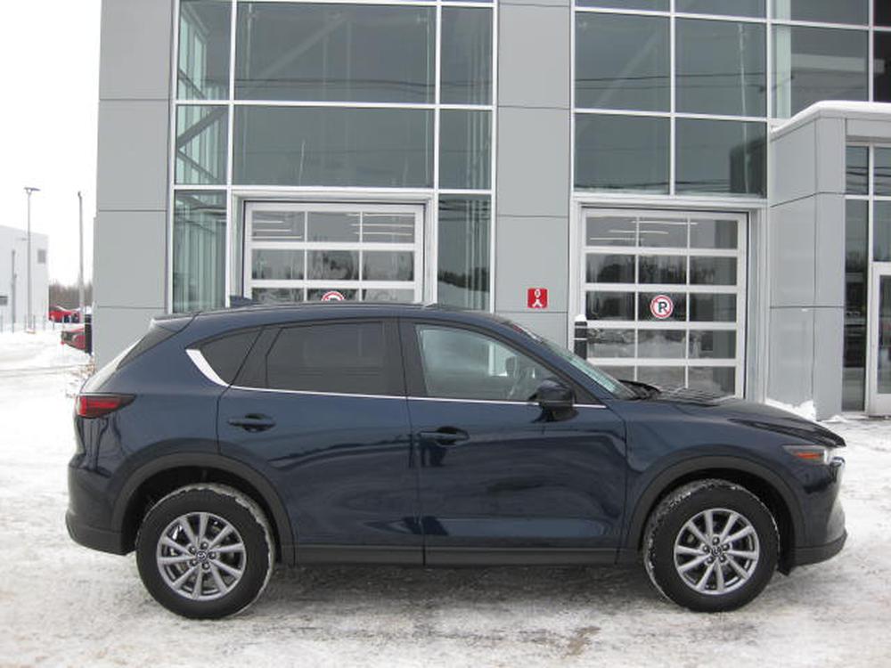 Mazda CX-5 GX 2023 d&rsquo;occasion à vendre - 7