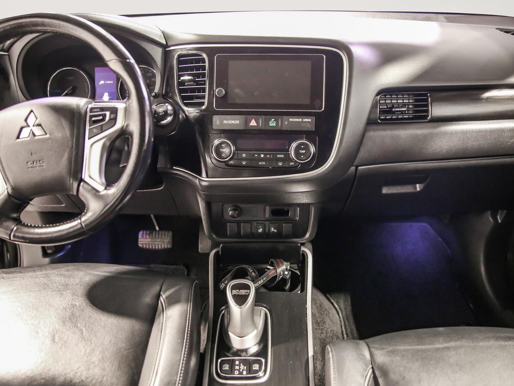 Mitsubishi Outlander PHEV GT 2018 d&rsquo;occasion à vendre - 31