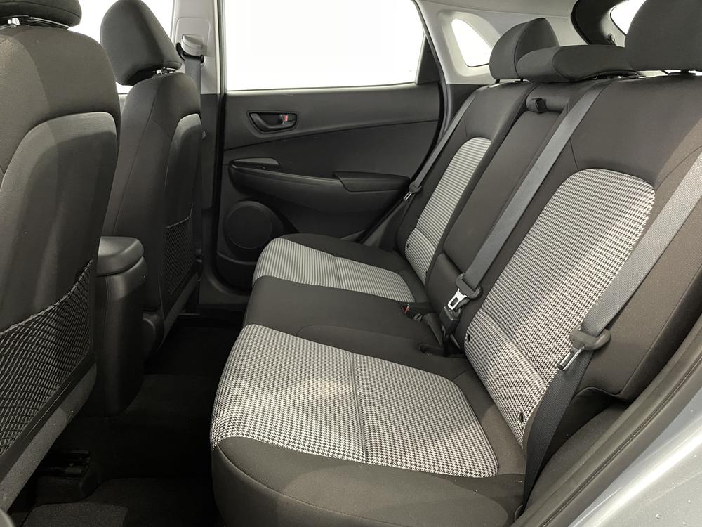 Hyundai Kona Essential 2021 d&rsquo;occasion à vendre - 27