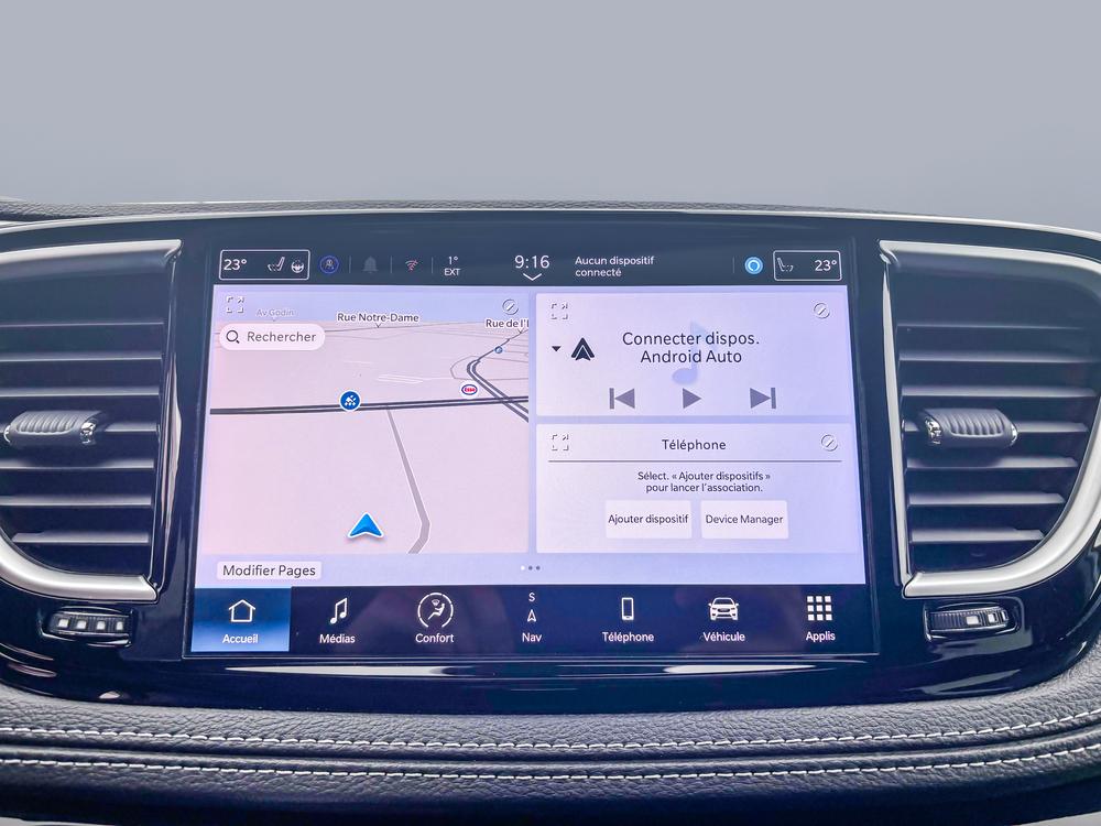 Chrysler Pacifica Hybrid Allure s 2024 d&rsquo;occasion à vendre - 19