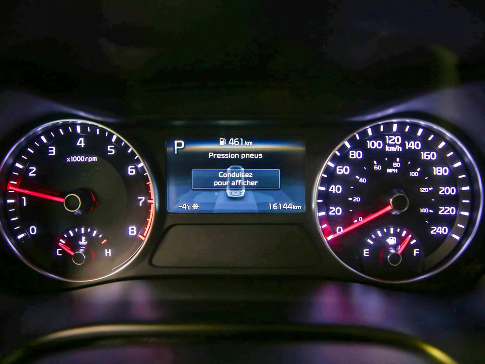 Kia Forte EX 2023 d&rsquo;occasion à vendre - 22