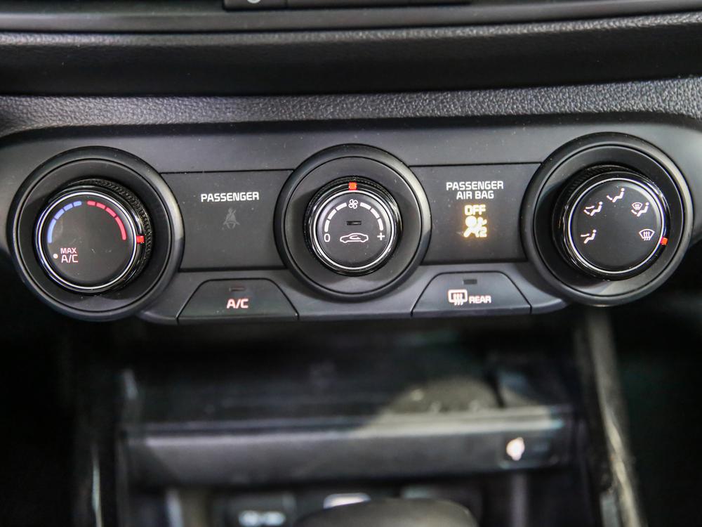 Kia Forte EX 2023 d&rsquo;occasion à vendre - 26