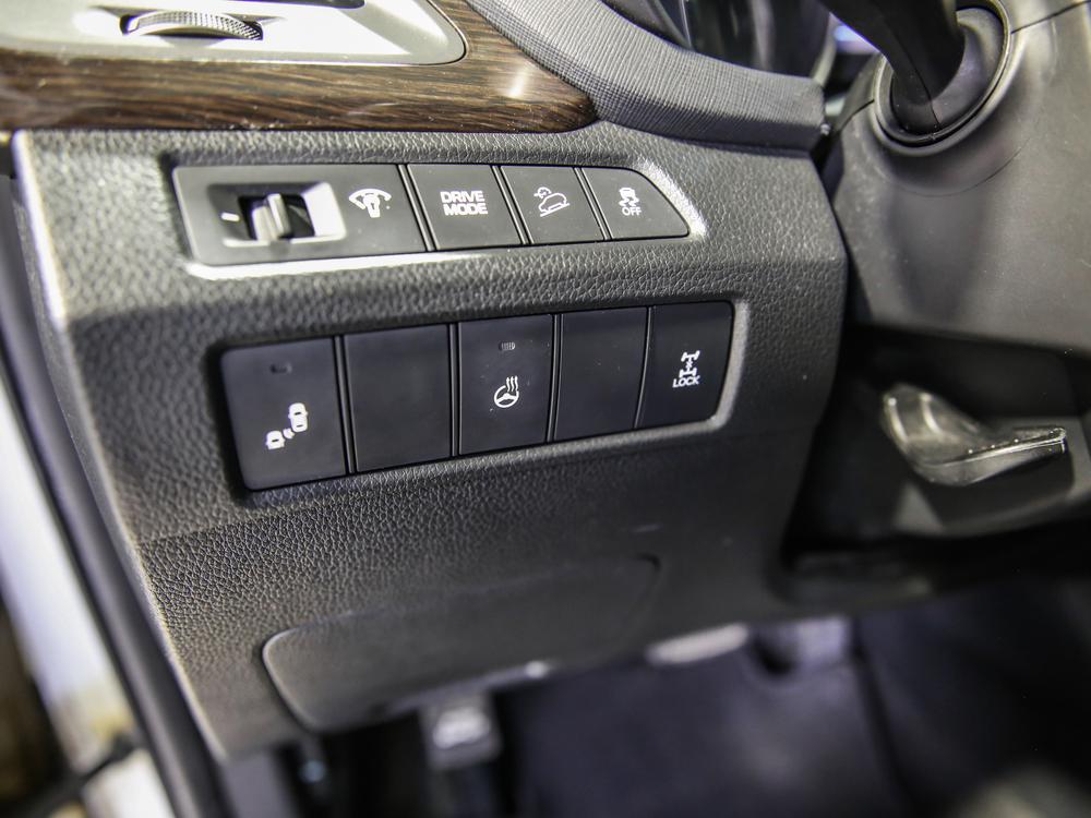 Hyundai Santa Fe Sport 2017 Blanc usage à vendre Hyundai Santa Fe Sport 2017 Blanc usage à vendre