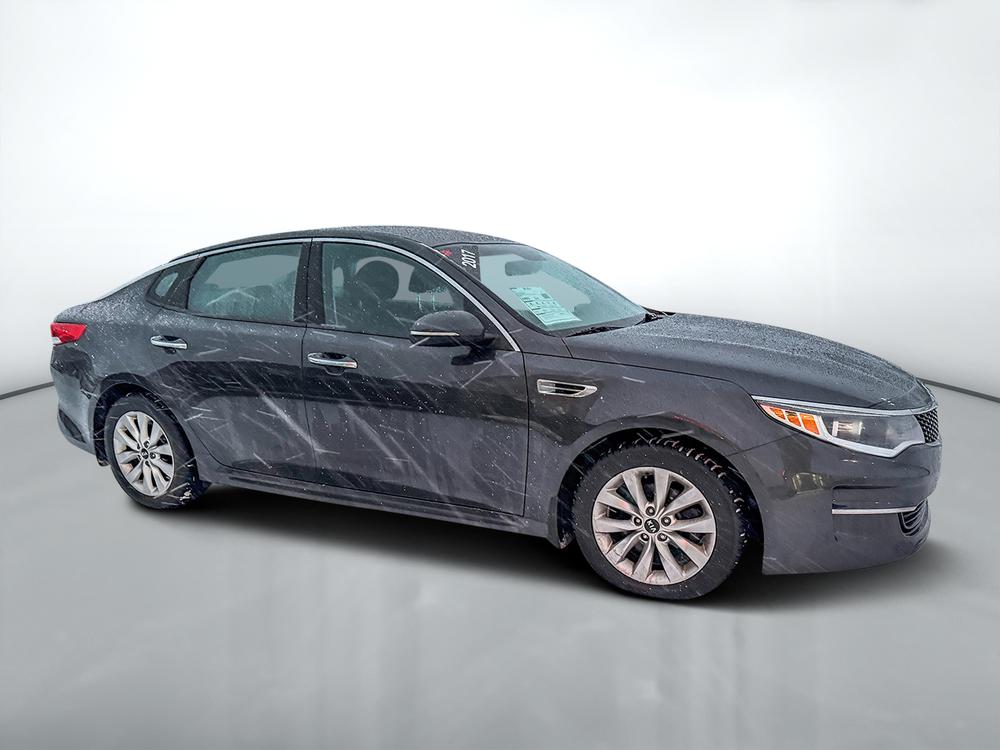 Kia Optima LX + 2017 d&rsquo;occasion à vendre - 3